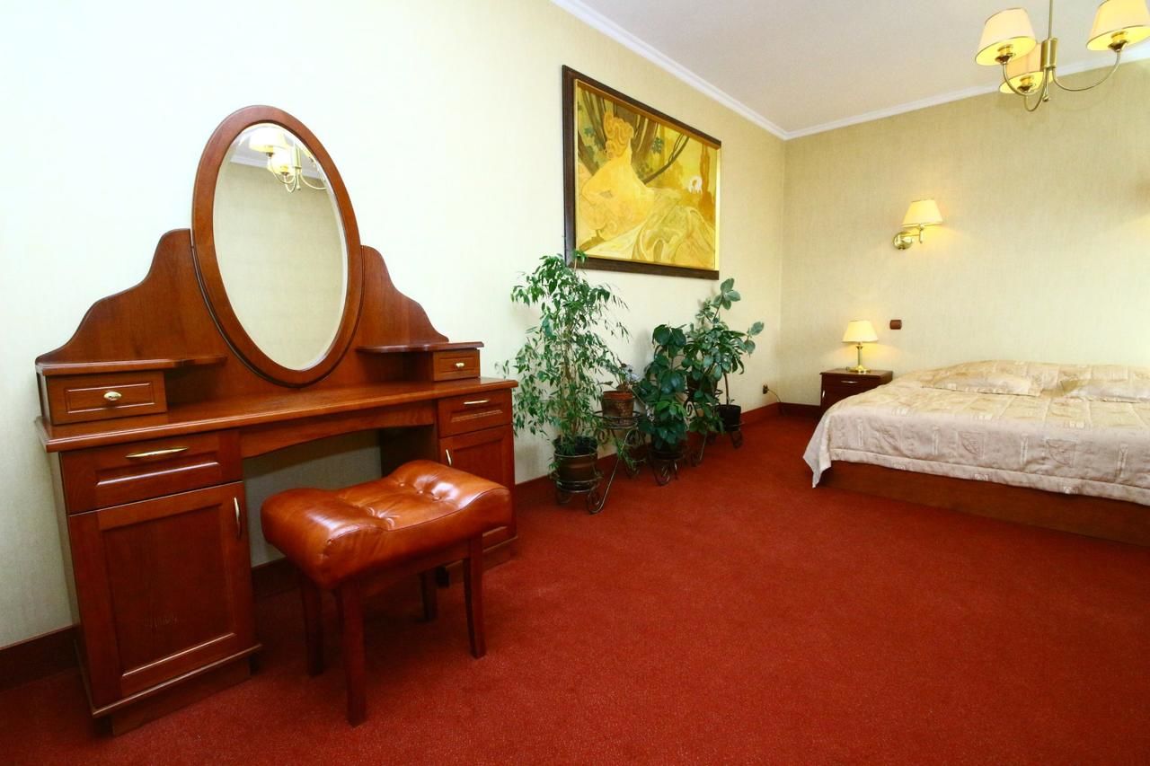 Отель Restauracja i Pokoje Gościnne Verde Сокулка-5